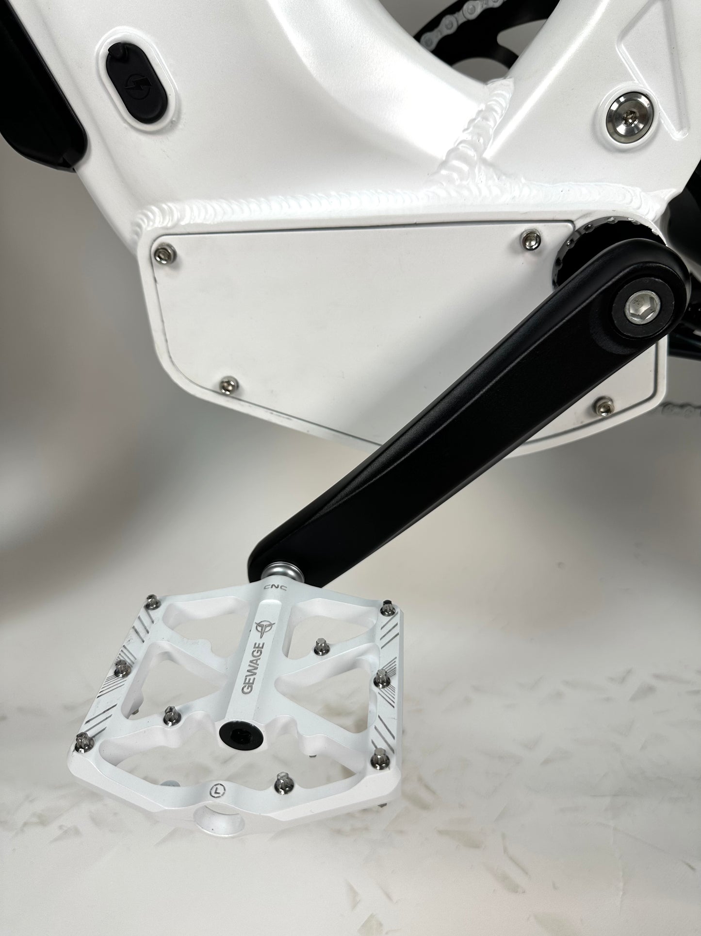 Rabid E-Bike "The Wolfhound"